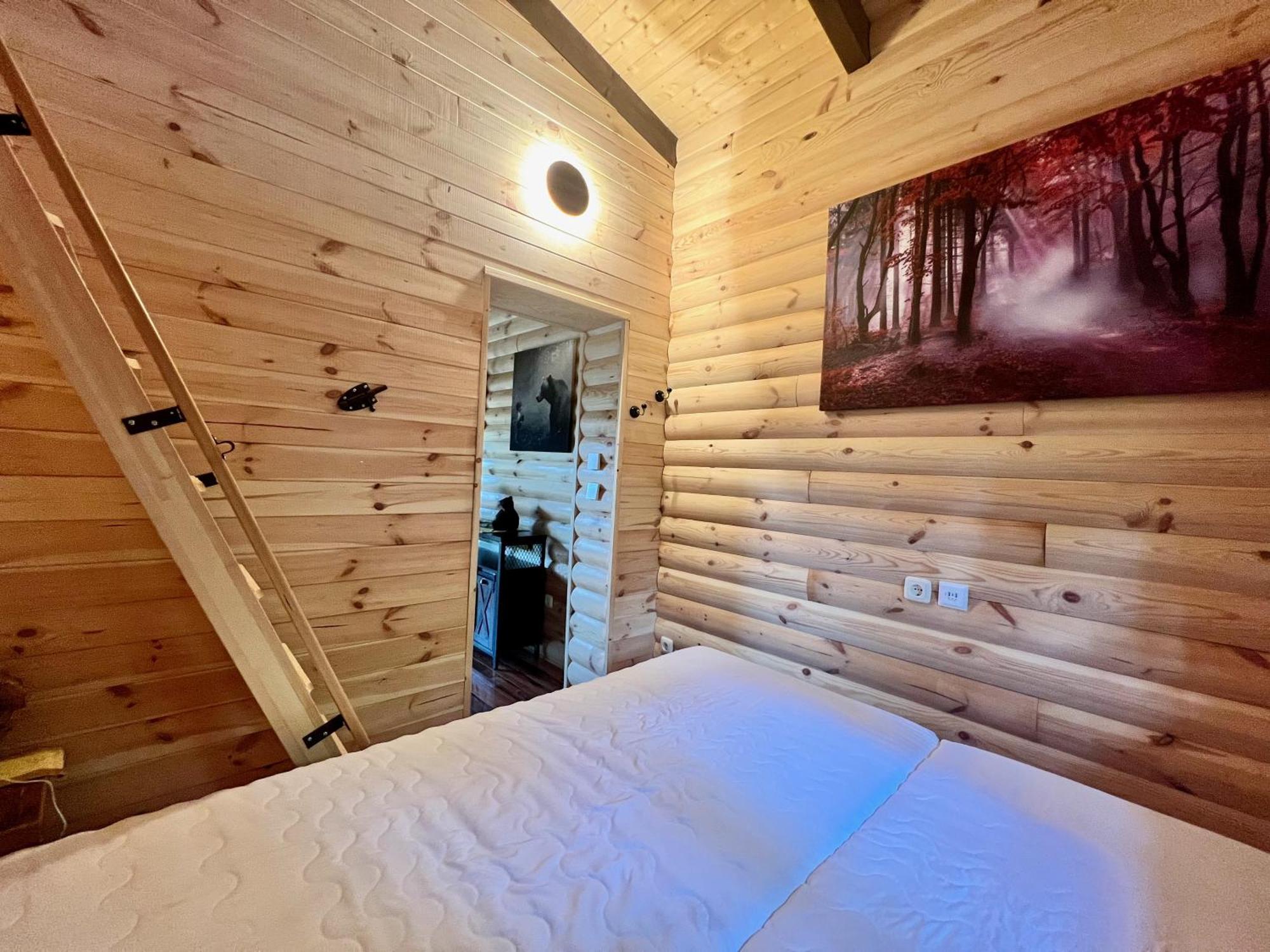 Holzhaus Baerenhoehle Am Wald Und See Нойруппин Экстерьер фото